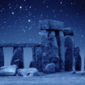 cropped-stonehenge-at-night.jpg